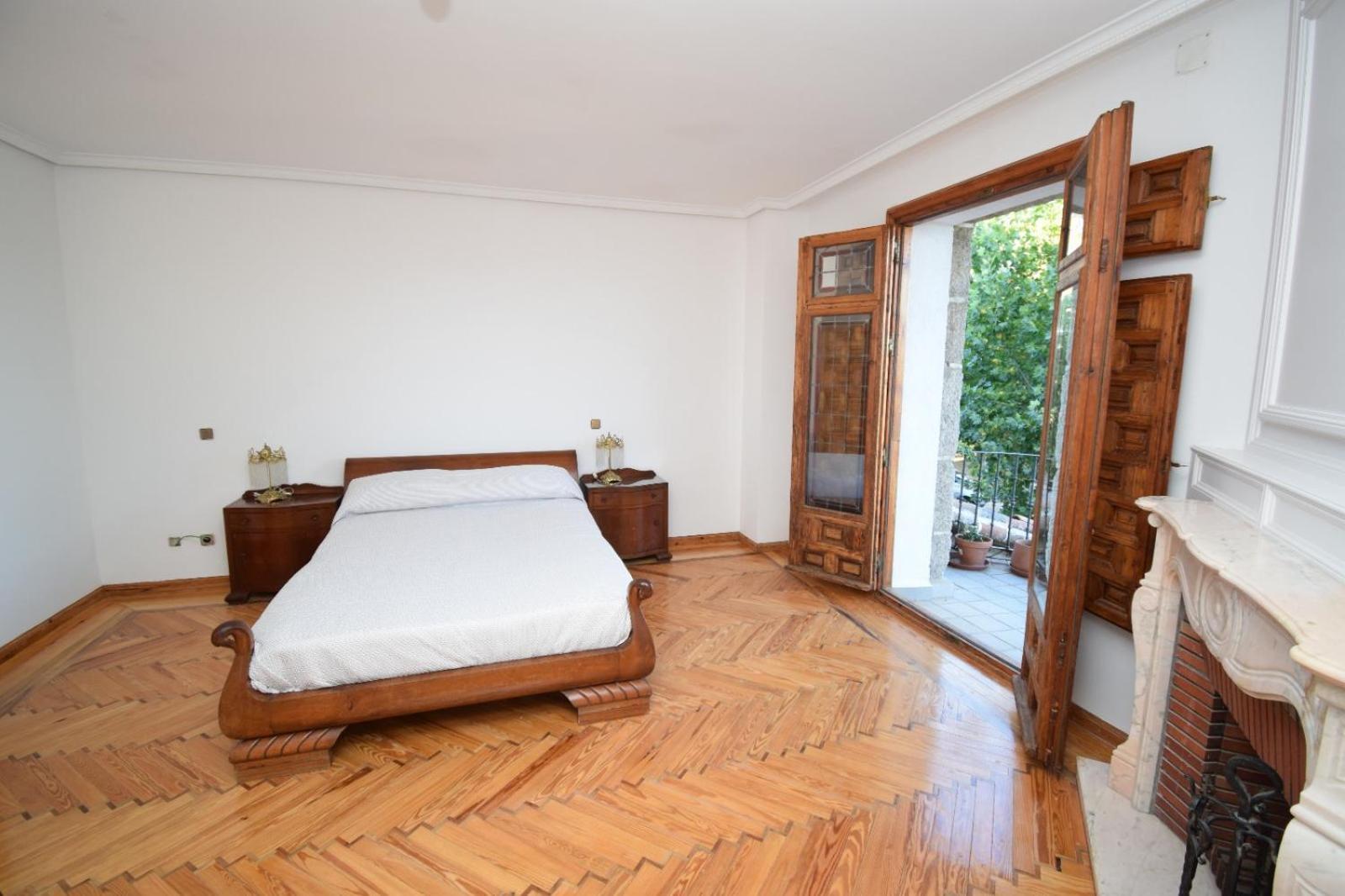 La Casona Imperial 2 Villa Galapagar Eksteriør bilde